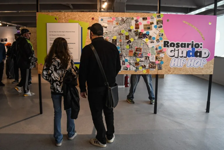 En el corazón de la ciudad: el Fontanarrosa inauguró su nuevo espacio, el Club Cultural, y la muestra “Ciudad Hip Hop”