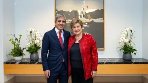 Tras el déficit en junio, el gobierno incumplió la meta fiscal con el FMI en el primer semestre