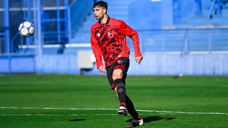 Lautaro Gianetti sumó sus primeros minutos con la camiseta de Newell's