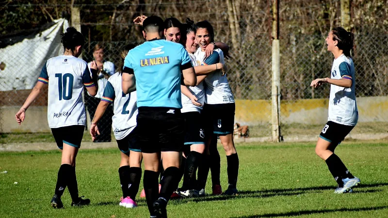 Social Lux le ganó a Defensores en Armstrong, selló su boleto a semifinales de Copa Santa Fe, donde habrá duelo rosarino ante Adiur
