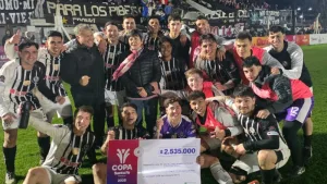 Timbuense hace historia en Copa Santa Fe: eliminó a Central Córdoba y ahora recibirá a Newell's por los cuartos de final