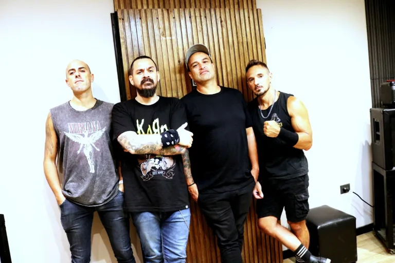 El grupo heavy metal Tamadre convirtió el lanzamiento de su nuevo tema en una cruzada solidaria