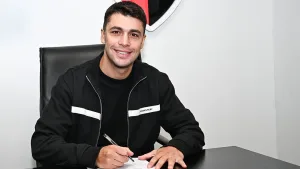 Mateo García firmó su contrato con Newell's tras desvincularse de México y es nuevo refuerzo para la Lepra