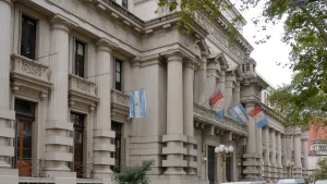 Condenaron a la Provincia de Santa Fe a indemnizar a una empleada atropellada durante una tarea laboral