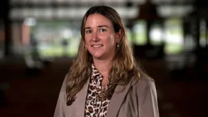 Mónica Ferrero: "Recibimos unos 8 mil llamados al año en el Teléfono Verde"