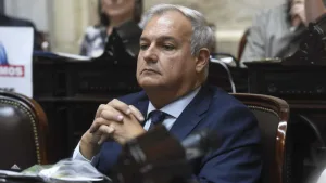 Farías impulsa una ley para fortalecer a las micro, pequeñas y medianas empresas, y promover el desarrollo productivo federal