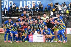 Central avanzó a los cuartos de final de la Copa Santa Fe tras eliminar por penales a Argentino