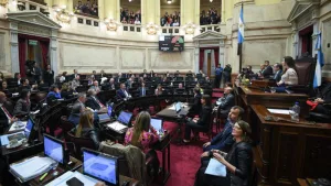Para la casta sí hay plata: los senadores cobrarán casi 12 millones de pesos desde agosto