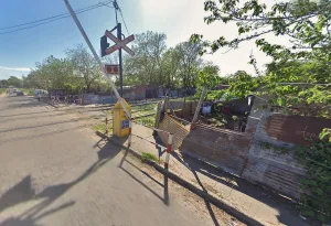 Por feroz ataque con más de 20 balazos en Ludueña hay un chico, una adolescente embarazada y una mujer con heridas graves