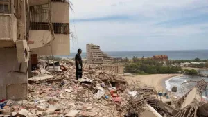 Terremoto en Venezuela: tras 12 días, rescataron a una mujer y tres niños de abajo de los escombros