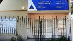 Amenazó a dos testigos para que favorecieran a policías ante el juez: le dieron preventiva