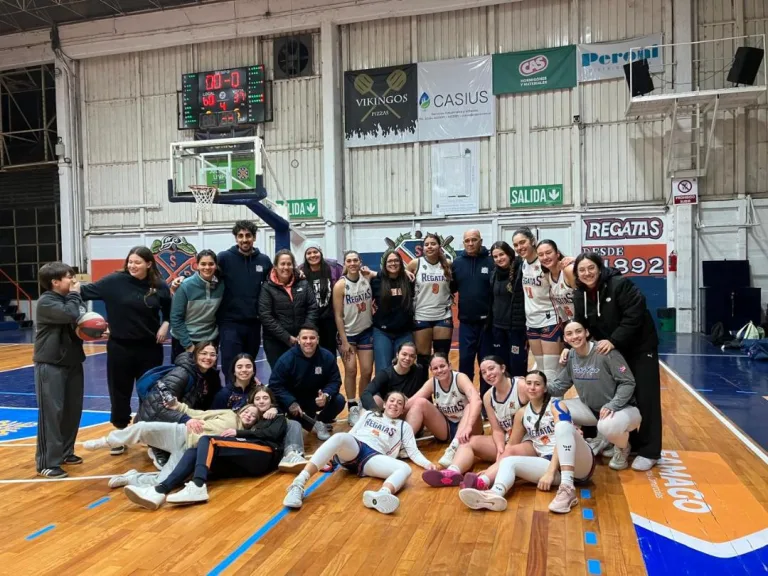 Regatas se impuso en la A y lidera, mientras que Sport festejó en la B y es escolta