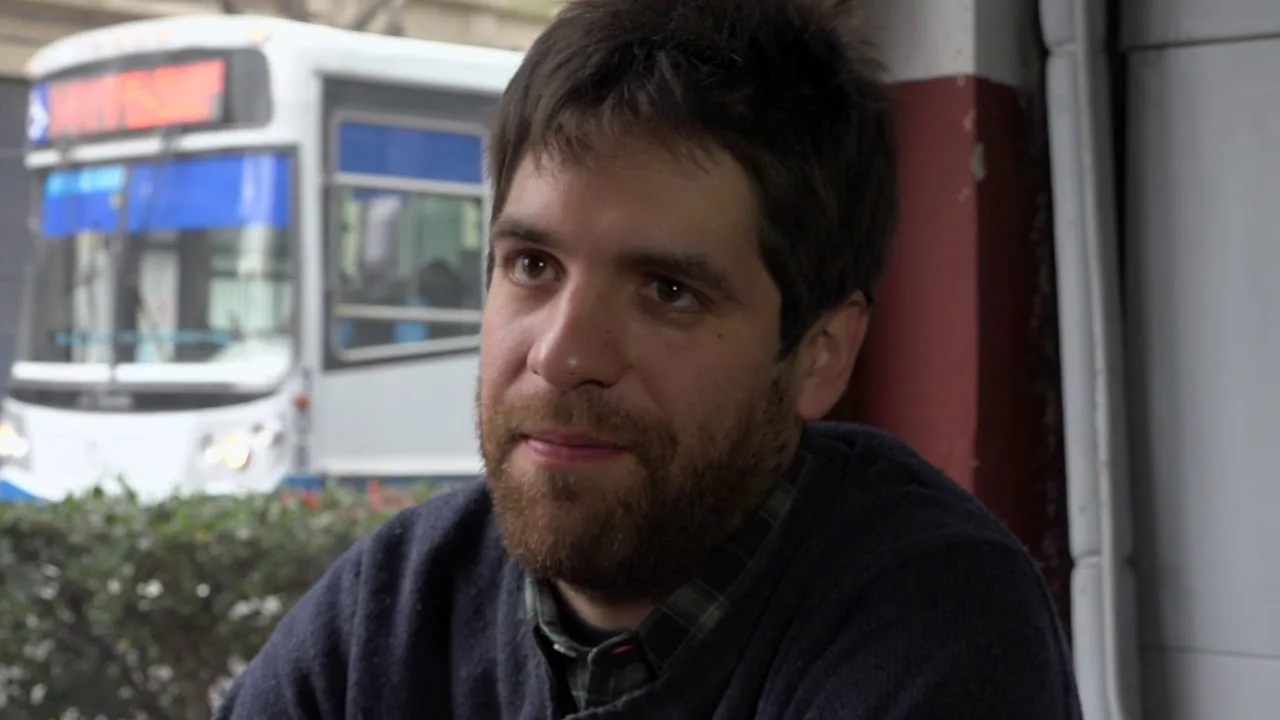  “El latir existencial de una ciudad está en el relato de la gente, en la fantasía, la exageración y la deformación”