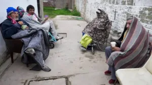 Gente grande en un geriátrico