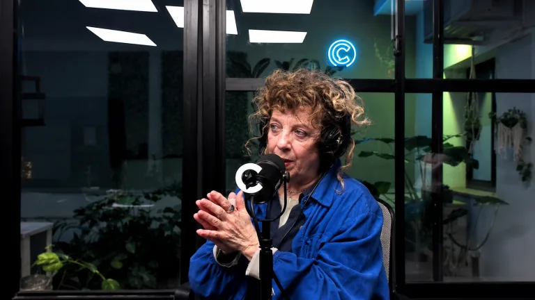 Laura Copello: “Para mí el éxito es encontrarme con viejos alumnos y que me digan que La Manzana les cambió la vida”