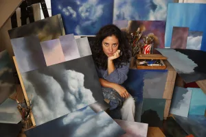 La artista plástica Maite Acosta inaugura su muestra de pinturas al óleo "Gen" en el Cultural Contraviento