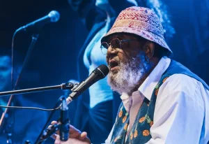 La música de luto: a los 83 años, murió El Negro Rada, figura de la música uruguaya, amado en la Argentina