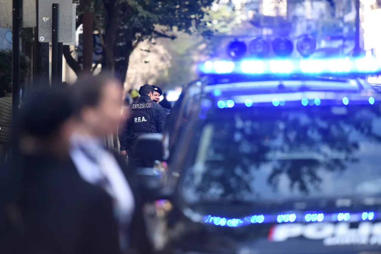 Milei en Rosario: fuerte operativo de seguridad y marcha de repudio en nueva visita presidencial