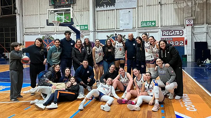 Regatas se impuso en la A y lidera, mientras que Sport festejó en la B y es escolta