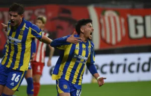 Uno x Uno auriazul: Alan Rodríguez y Axel Werner fueron los puntos más alto de la victoria canalla frente al Guapo