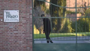 Blindan el cementerio para evitar drones y miradas en el funeral de Jorge Messi
