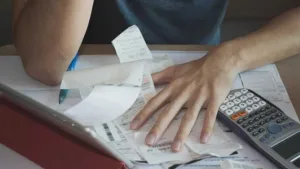 Drama en ascenso: 400 mil santafesinos están endeudados, sobre todo con las billeteras virtuales