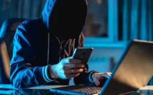 Entre Ríos: una mujer creyó que tenía un novio británico, fue estafada y le robaron $30 millones