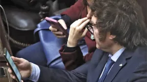 “Masterclass” y “mierda humana”: la enérgica jornada tuitera de Milei y nuevos ataques al periodismo