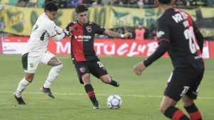 Newell's se durmió en una jugada parada y cae ante Defensa en Varela