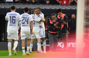 Terminó el primer tiempo en el Coloso: Newell's sufrió con el dominio de Boca, que con gol de Ascacibar le gana 1-0