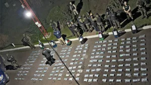 Los liquidó Mercado Libre: la compra de bolsos en la plataforma dio la pista para que perdieran 500 kilos de cocaína