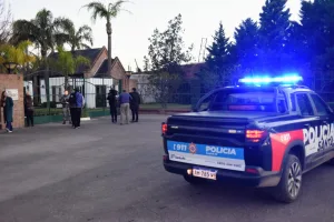 Todo listo en El Prado para la llegada de Lionel y la despedida a Jorge Messi