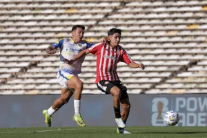Supercopa internacinal confirmada: Central y Estudiantes, con escenario a definir, se enfrentan al sábado 26 de septiembre