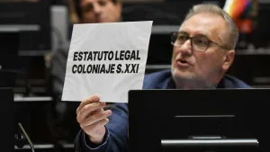 Lewandowski: “No están pensando en desarrollar la Argentina; vienen a llevarse todo y no dejarnos nada”