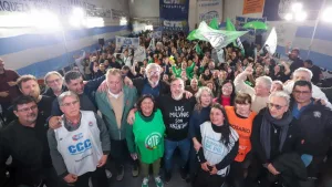 El Frente de Sindicatos Unidos anunció paros regionales por salarios dignos y mejoras salariales