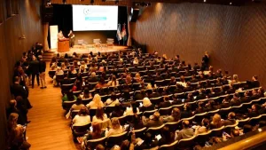 Con un auditorio repleto, la Defensoría del Pueblo celebró Congreso sobre derechos humanos en entorno digital