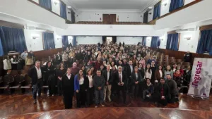 Estudiantes vuelven a la UNR