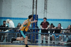 Estudiantil B le ganó el duelo a Regatas B en el sábado de ascenso y se viene un domingo muy movido