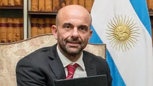 Empresa familiar del ex secretario de Transporte Franco Mogetta integra la concesionaria de la autopista Rosario-Córdoba