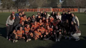 Adiur se hizo fuerte en el Viaducto y se clasificó a la gran final de la Litoral Sur del Regional Amateur
