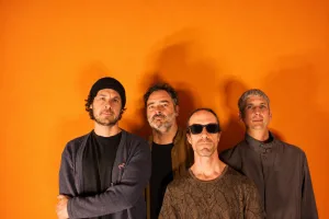 El rock independiente suena en Rosario con el cruce entre Las Sombras y Aguas Tónicas