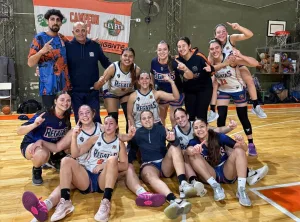Regatas de San Nicolás le ganó a Ben Hur y se quedó con el uno del femenino
