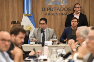 Más de 50 proyectos por las deudas de los hogares llegan a una instancia clave en Diputados