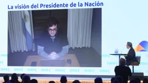 Ante empresarios, Milei dijo que en 2027 los argentinos van a tener que elegir entre "un país grande o uno miserable”
