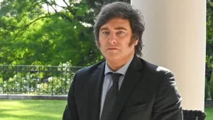 Milei y sus visitas en Olivos: empresarios, economistas y escritores durante su encierro de agosto