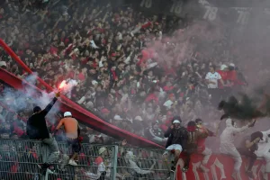 Pulgar abajo: la dirigencia de Platense dio marcha atrás y canceló la presencia de público visitante ante Newell's en Vicente López