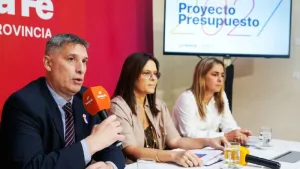 Seguridad, educación, salud y obras: ejes del Presupuesto 2027 de Pullaro