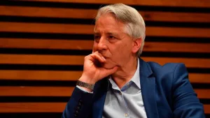 UNR: encuentros para pensar la democracia con Álvaro García Linera, a partir de su libro "La comunidad ilusoria"