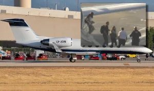 Escape de Bolsonaro a EE UU: en un avión de Baires Fly, vinculada al narco Machado y a las coimas de la Andis, más un viaje de Santiago Caputo a Puerto Iguazú