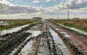 El peligroso freno a las obras hídricas deja a la región y al país vulnerables ante la llegada de un El Niño intenso